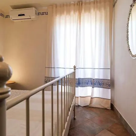 Affittasardegna-casa Dora Agrustos