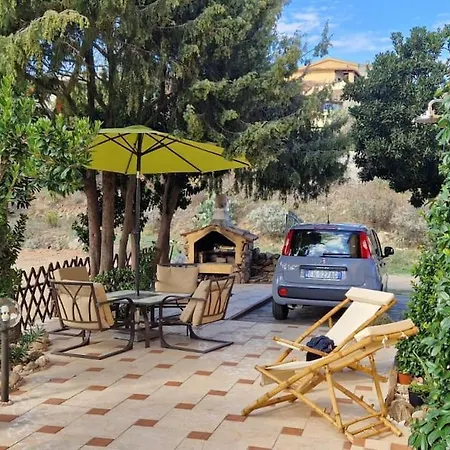 Affittasardegna-casa Dora Apartment Agrustos