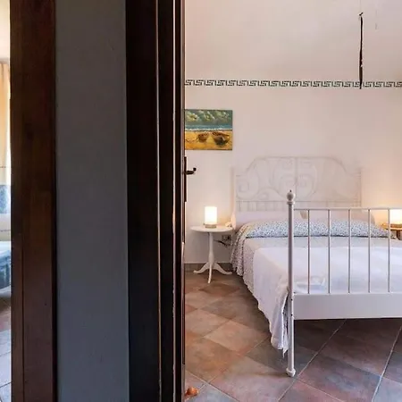 Affittasardegna-casa Dora Apartment