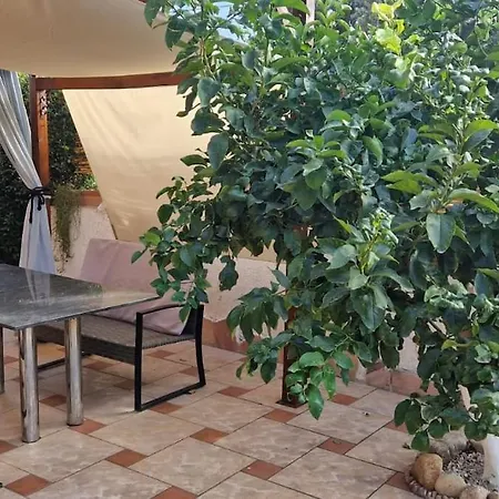 Affittasardegna-casa Dora Apartment Agrustos